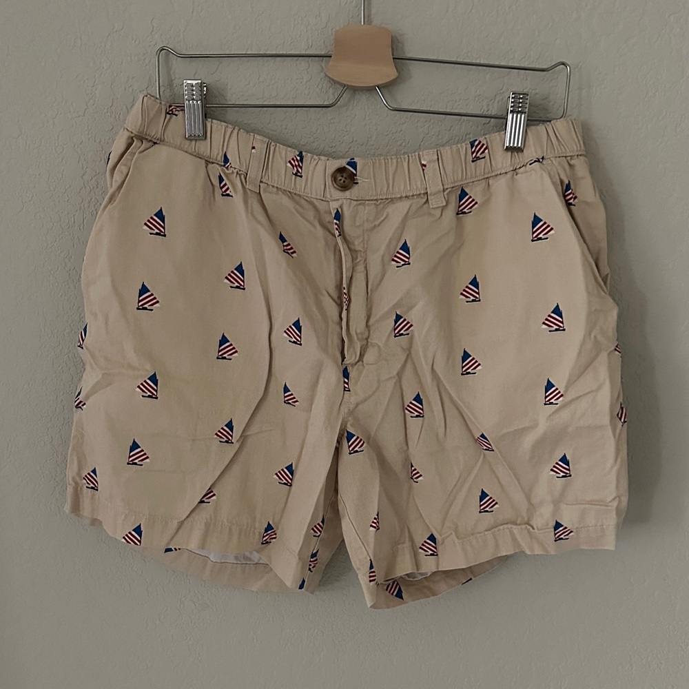 Chubbies Beige Shorts with Sailboat Flag Print Size XXL